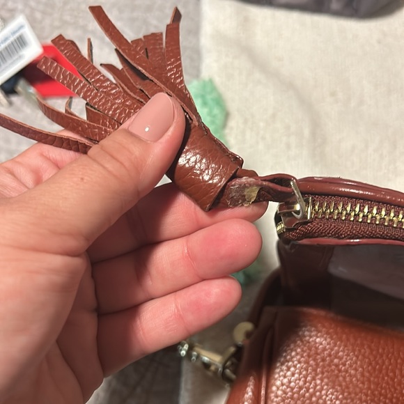 Kate Spade Cross Body - Picture 4 of 8